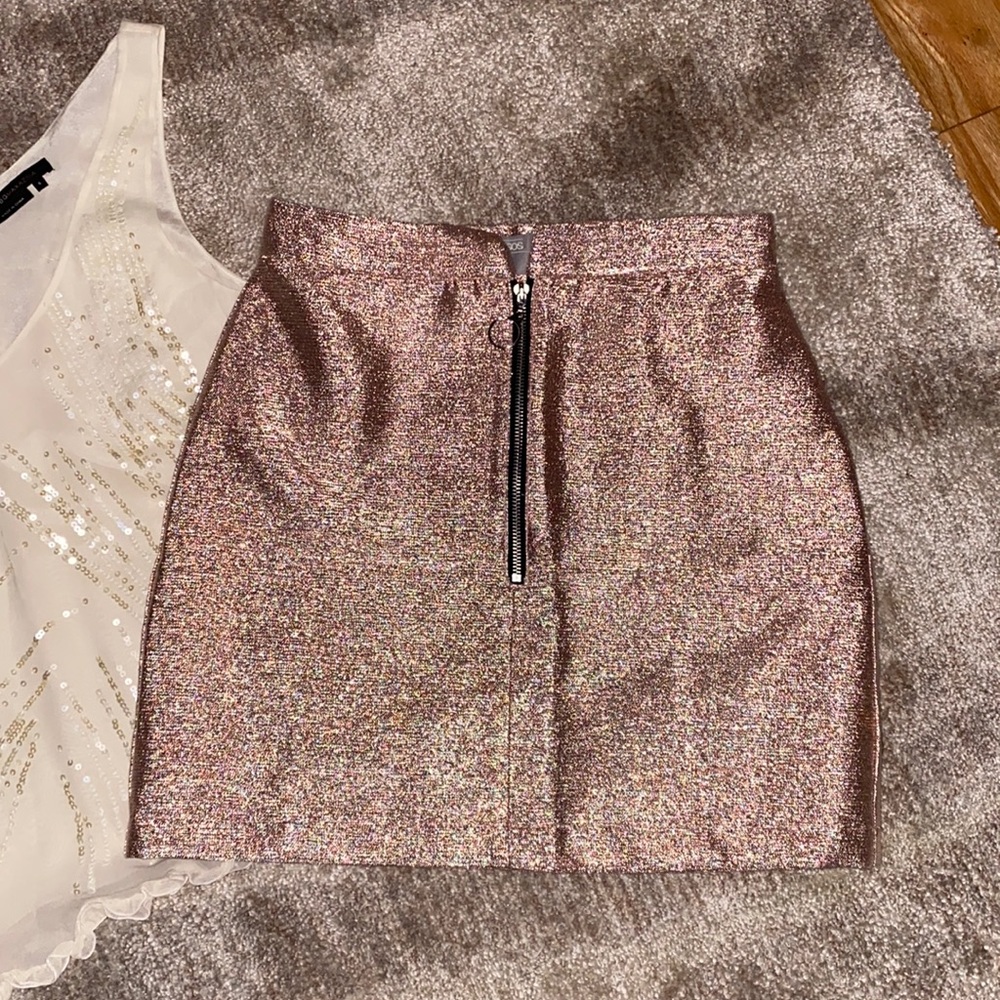 Asos Design shinny rose gold mini skirt size us.6 see photos EUC
